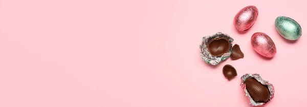 Lekkere Chocolade Paaseieren Roze Achtergrond Met Ruimte Voor Tekst — Stockfoto