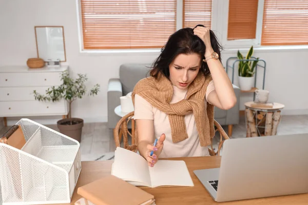 Worried Young Woman Laptop Notebook Sitting Table — Stock Photo, Image