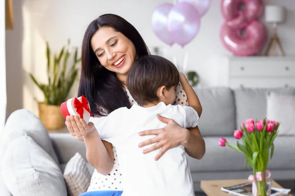 Little Son Greeting His Mother International Women Day Home — Stock Photo, Image