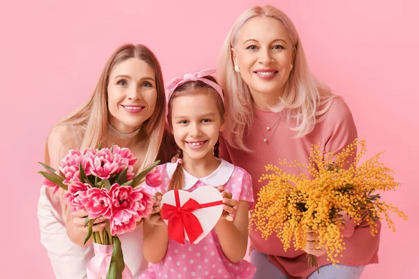Young Woman Her Little Daughter Mother Gifts Pink Background — Stock Photo, Image