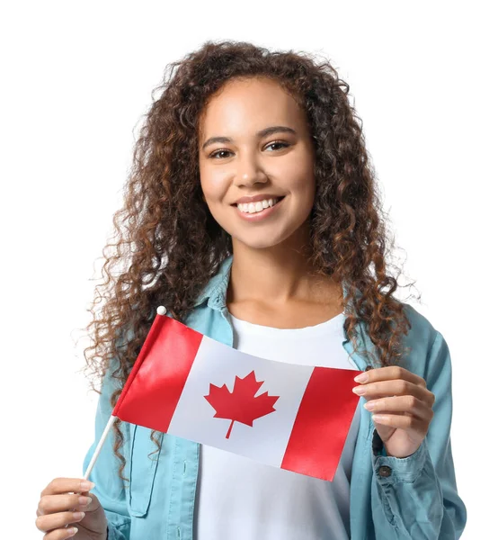 Hermosa Joven Afroamericana Con Bandera Canadiense Sobre Fondo Blanco — Foto de Stock