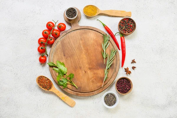 Composition Wooden Board Spices Vegetables Light Background — Stock Photo, Image