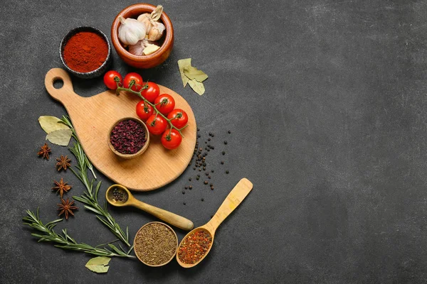 Composition Aromatic Spices Herbs Vegetables Dark Background — Stock Photo, Image