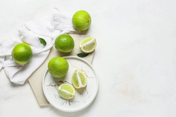 Komposition Mit Reifen Bergamotte Früchten Auf Hellem Hintergrund — Stockfoto