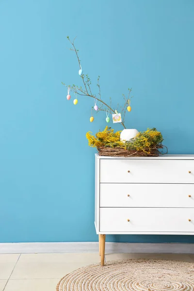 Nest Tree Branches Decorated Easter Eggs Greeting Card Chest Drawers — Stock Photo, Image