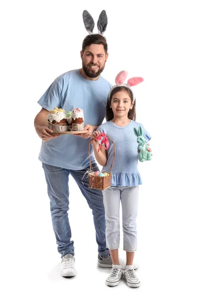 Klein Meisje Met Paaseieren Haar Vader Witte Achtergrond — Stockfoto