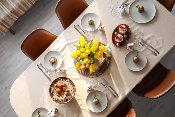 Table Stylish Dinnerware Beautiful Flowers Served Easter Celebration — Stock Photo, Image