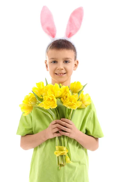 Tavşan Kulaklı Beyaz Arka Planda Çiçekleri Olan Şirin Bir Çocuk — Stok fotoğraf