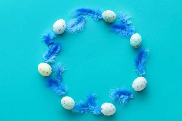 Frame Made Beautiful Easter Eggs Feathers Color Background — Stock Photo, Image