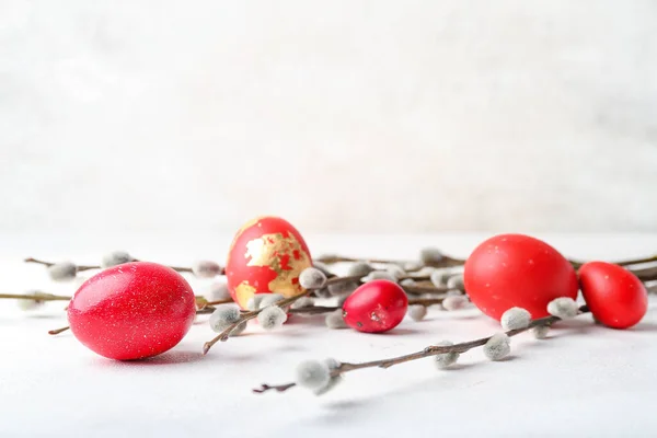 Painted Easter Eggs Pussy Willow Branches Light Background — 스톡 사진