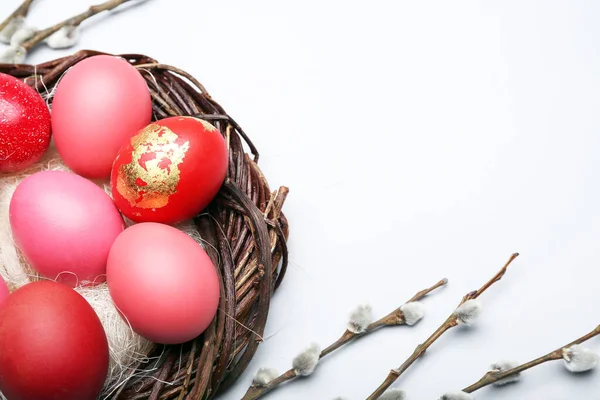 Nest Painted Easter Eggs Pussy Willow Branches Light Background — 스톡 사진