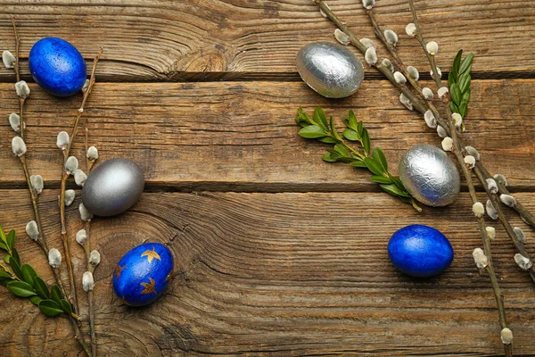 Painted Easter Eggs Pussy Willow Branches Wooden Background — 스톡 사진