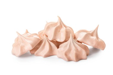 Beyaz arkaplanda pek çok tatlı krema var.