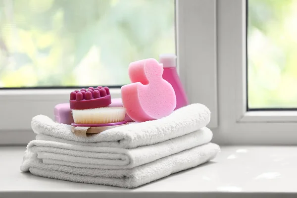 Stack Clean Towels Bath Supplies Windowsill — Stock Photo, Image