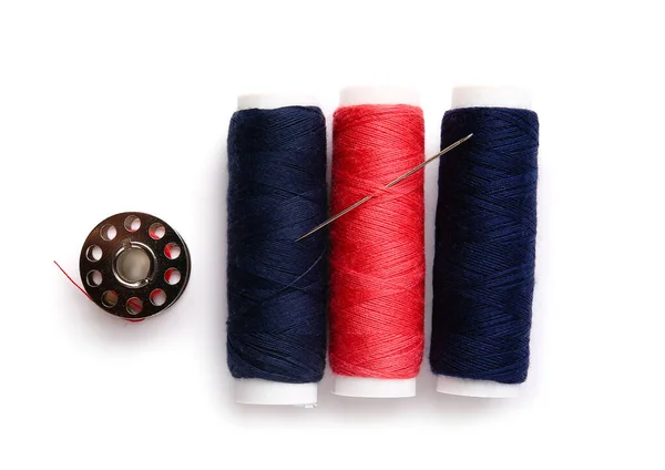 Thread Spools Needle White Background — Stock Photo, Image