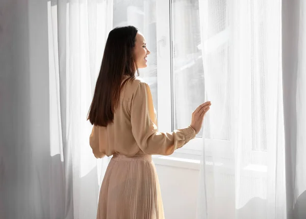 Pretty Young Woman Window — Stock Photo, Image