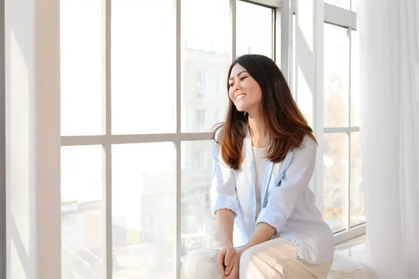 Pretty Young Asian Woman Sitting Window Sill — Stock Photo, Image
