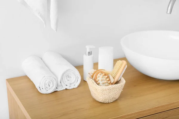 Basket Massage Body Brushes Bath Supplies Table Sink Bathroom — Stock Photo, Image