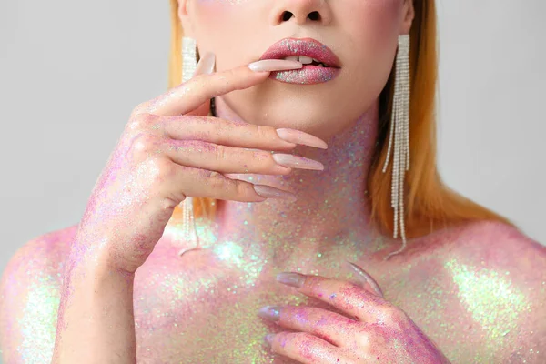 Fashionable Young Transgender Woman Glitters Body Light Background Closeup — Stock Photo, Image