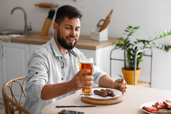 Handsome Bearded Man Glass Beer Sitting Dining Table Kitchen — Stock Photo, Image