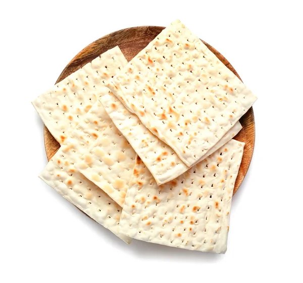 白底逾越节用的带有犹太扁平面包的盘子 — 图库照片