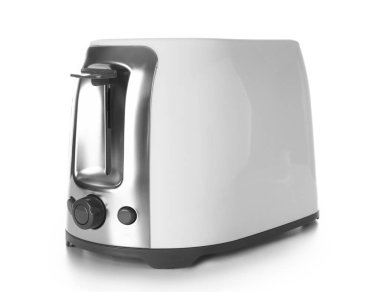 Beyaz arkaplanda yeni modern tost makinesi