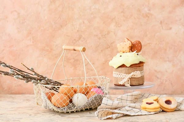 Gift Basket Painted Easter Eggs Pussy Willow Branches Cookies Cake — Stock Photo, Image
