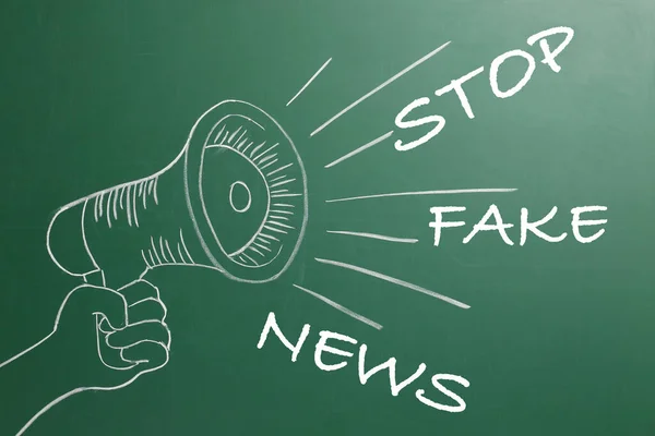 Dibujo Mano Con Megáfono Texto Stop Fake News Pizarra — Foto de Stock
