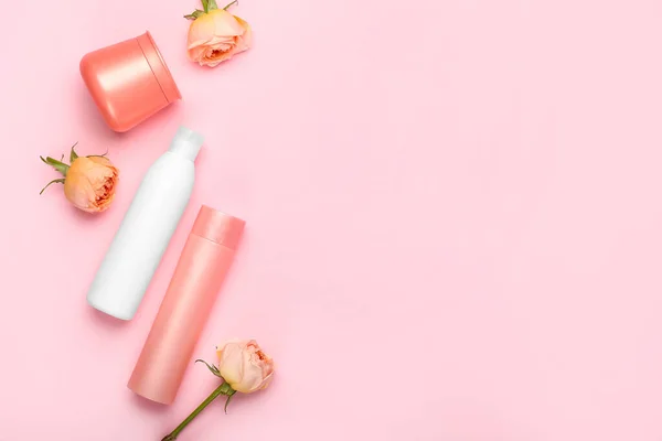 Set Cosmetic Products Rose Flowers Pink Background — Stock Photo, Image