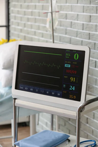 Modern Heart Rate Monitor Hospital — Stock Photo, Image