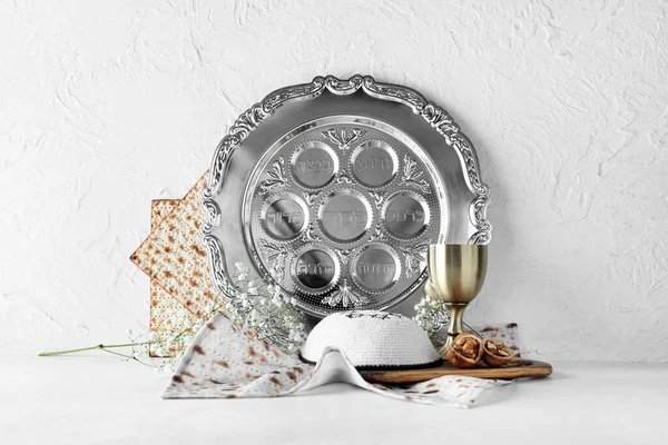 Passover Seder Plate Cup Wine Kippah Matza White Background — Stock Photo, Image