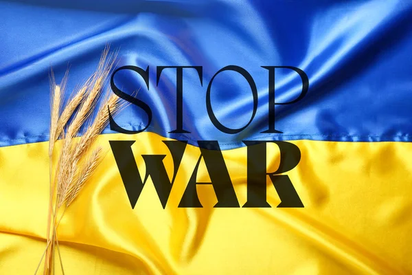乌克兰国旗上的Stop War和麦穗 — 图库照片
