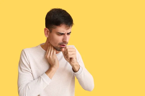 Ill Young Man Sore Throat Yellow Background — Stock Photo, Image
