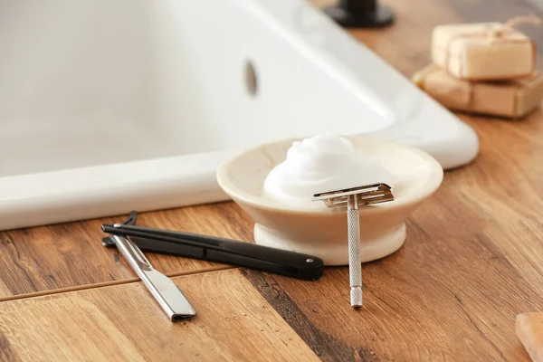 Afeitadoras Espuma Mesa Baño —  Fotos de Stock