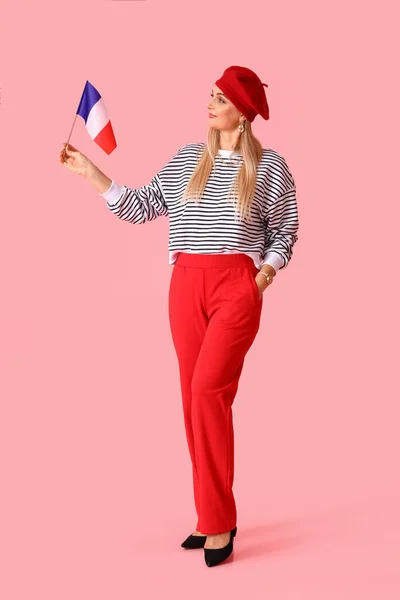 Όμορφη Γυναίκα Σημαία Της Γαλλίας Ροζ Φόντο — Φωτογραφία Αρχείου