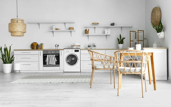 Interior Light Kitchen Washing Machine White Counters Dining Table — Stock Photo, Image