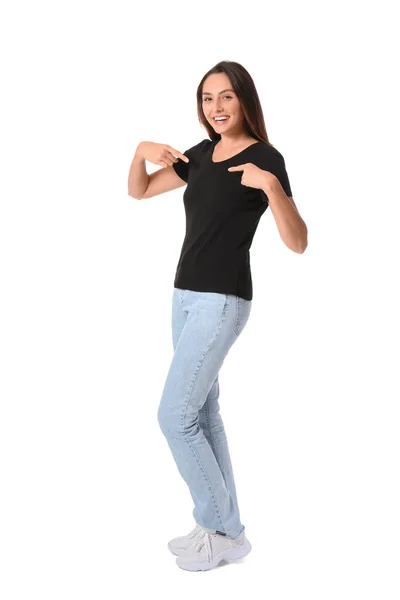Ung Kvinna Tomma Shirt Vit Bakgrund — Stockfoto