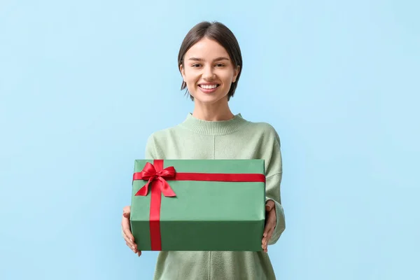 Beautiful Woman Holding Gift Box Color Background — Stock Photo, Image