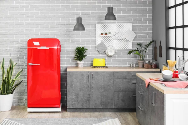 Interior Modern Kitchen Counters Houseplants Stylish Refrigerator — Stock Photo, Image
