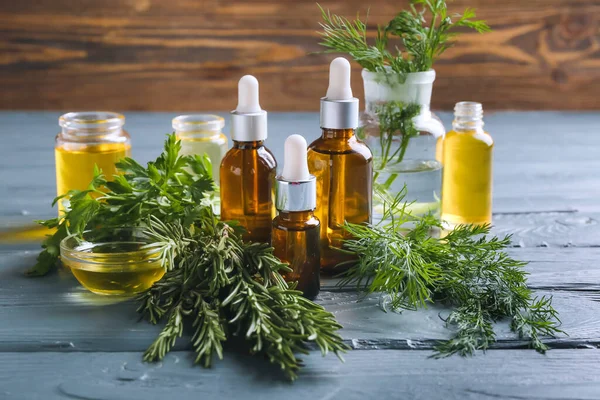 Bottles Natural Essential Oils Wooden Background — Stock Photo, Image