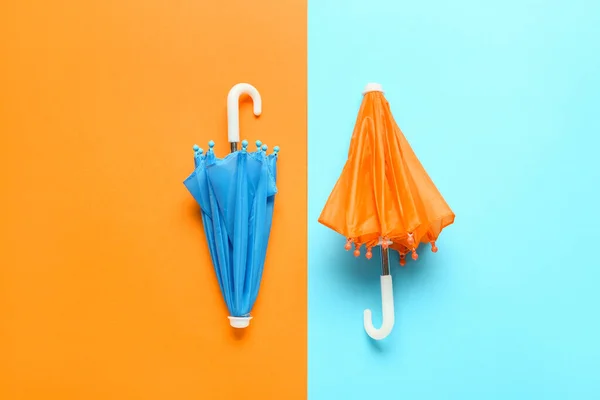 Two Small Umbrellas Color Background — Stock Photo, Image