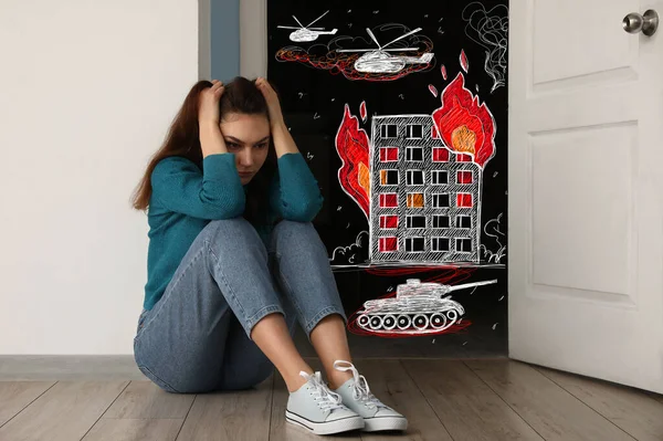 Frightened Young Woman Sitting Open Door Horrors War — Stock Photo, Image