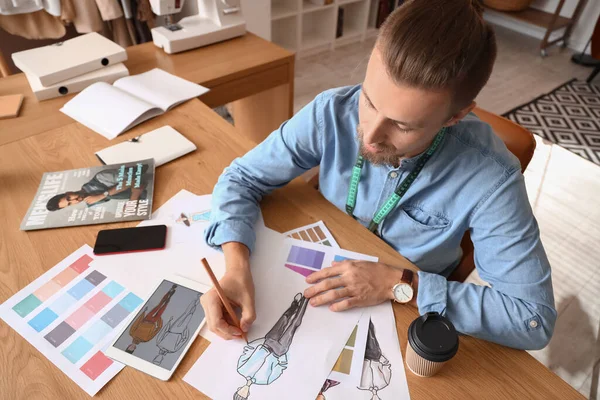 Young Male Clothes Stylist Working Studio — Stock Photo, Image