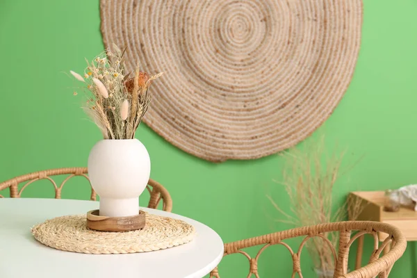 Vase Dry Reeds Dining Table Stylish Room — Stock Photo, Image