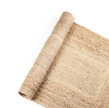 Beyaz arkaplanda hasır halı