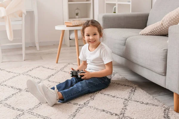 Menina Jogando Jogos Vídeo Casa — Fotografia de Stock