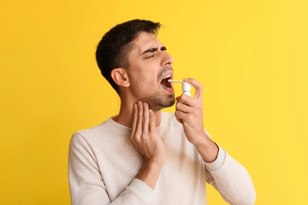 Ill Young Man Inhaler Yellow Background — Stock Photo, Image