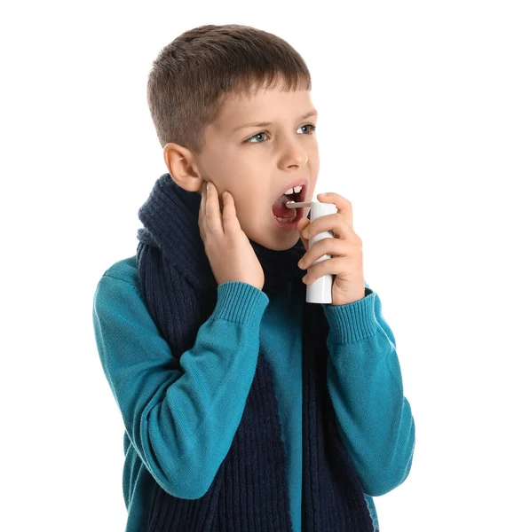 Liten Pojke Med Inhalator Vit Bakgrund — Stockfoto