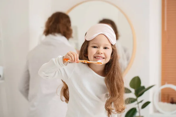 Little Girl Sleeping Mask Brushing Teeth Bathroom — Stock Photo, Image