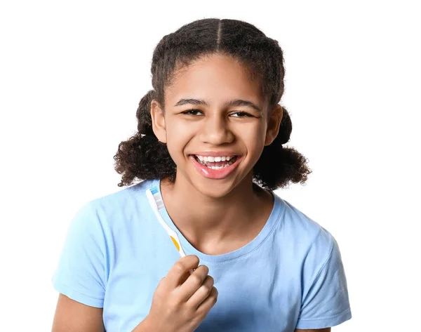 Felice Ragazza Afro Americana Adolescente Con Spazzolino Denti Sfondo Bianco — Foto Stock
